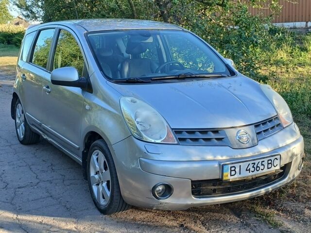Сірий Ніссан Ноут, об'ємом двигуна 1.6 л та пробігом 134 тис. км за 5097 $, фото 19 на Automoto.ua