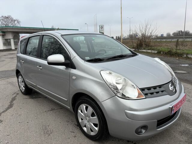 Сірий Ніссан Ноут, об'ємом двигуна 0 л та пробігом 214 тис. км за 5699 $, фото 3 на Automoto.ua