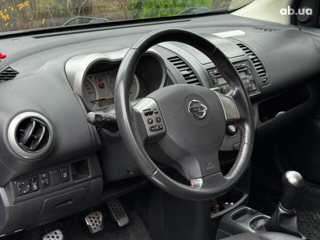 Серый Ниссан Ноут, объемом двигателя 1.6 л и пробегом 127 тыс. км за 5890 $, фото 15 на Automoto.ua