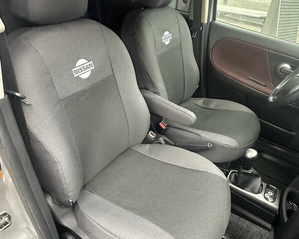 Серый Ниссан Ноут, объемом двигателя 1.6 л и пробегом 83 тыс. км за 5300 $, фото 10 на Automoto.ua