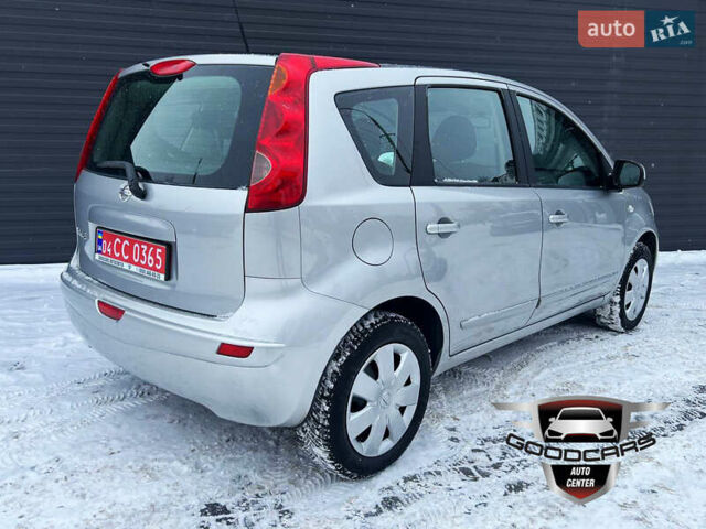 Сірий Ніссан Ноут, об'ємом двигуна 1.4 л та пробігом 270 тис. км за 5700 $, фото 1 на Automoto.ua