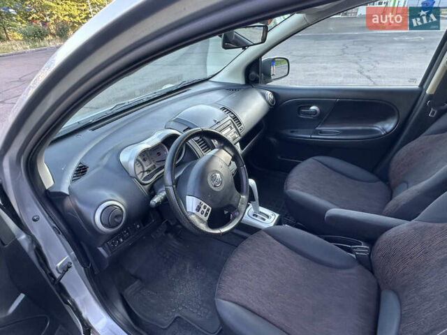 Серый Ниссан Ноут, объемом двигателя 1.6 л и пробегом 250 тыс. км за 5800 $, фото 16 на Automoto.ua