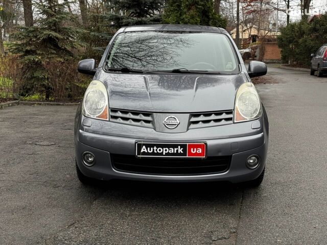 Серый Ниссан Ноут, объемом двигателя 1.6 л и пробегом 127 тыс. км за 5890 $, фото 1 на Automoto.ua