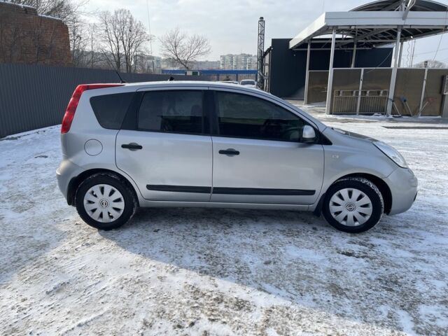 Серый Ниссан Ноут, объемом двигателя 1.4 л и пробегом 184 тыс. км за 5700 $, фото 5 на Automoto.ua