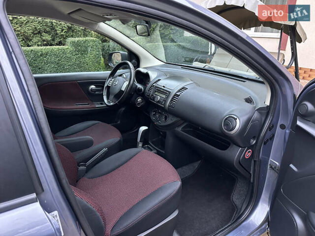 Сірий Ніссан Ноут, об'ємом двигуна 1.6 л та пробігом 190 тис. км за 7950 $, фото 11 на Automoto.ua