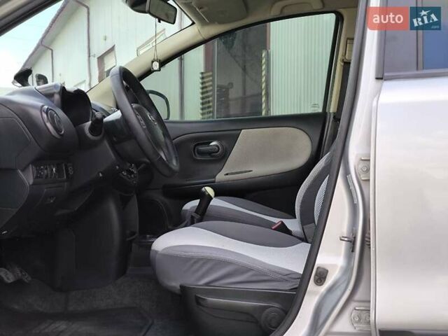 Сірий Ніссан Ноут, об'ємом двигуна 1.4 л та пробігом 293 тис. км за 5100 $, фото 20 на Automoto.ua