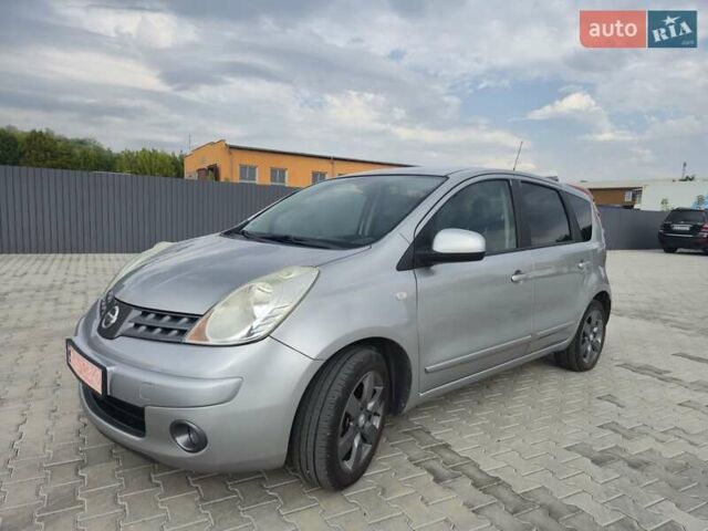 Сірий Ніссан Ноут, об'ємом двигуна 1.6 л та пробігом 230 тис. км за 5800 $, фото 4 на Automoto.ua