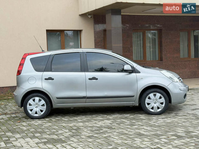 Серый Ниссан Ноут, объемом двигателя 1.4 л и пробегом 142 тыс. км за 5200 $, фото 19 на Automoto.ua