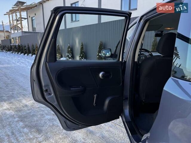 Сірий Ніссан Ноут, об'ємом двигуна 1.6 л та пробігом 206 тис. км за 6399 $, фото 48 на Automoto.ua