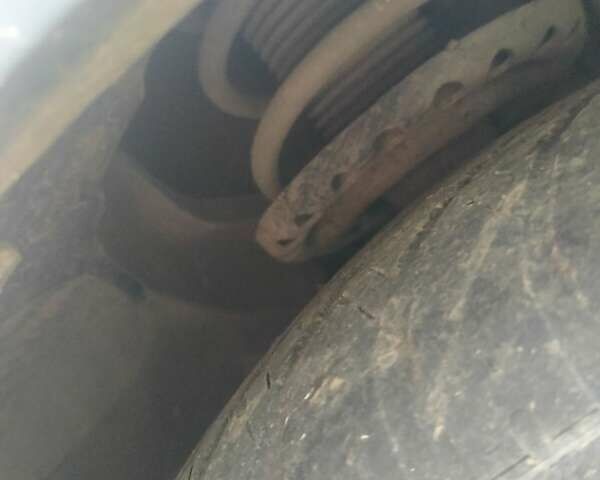 Серый Ниссан Ноут, объемом двигателя 1.6 л и пробегом 250 тыс. км за 5500 $, фото 12 на Automoto.ua