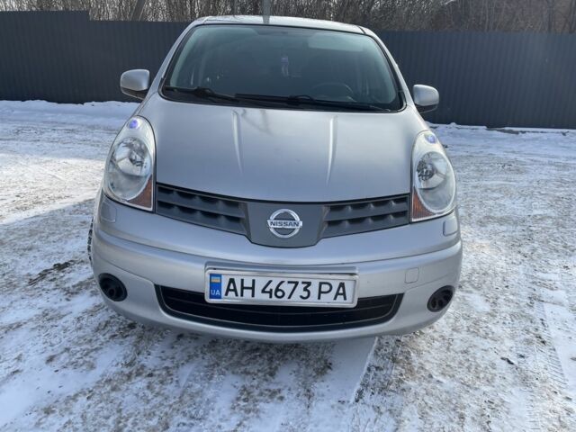 Серый Ниссан Ноут, объемом двигателя 1.4 л и пробегом 184 тыс. км за 5700 $, фото 7 на Automoto.ua