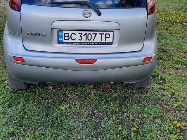 Сірий Ніссан Ноут, об'ємом двигуна 1.4 л та пробігом 189 тис. км за 5592 $, фото 3 на Automoto.ua