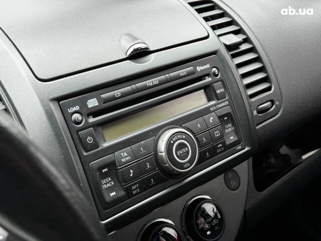 Серый Ниссан Ноут, объемом двигателя 1.6 л и пробегом 127 тыс. км за 5890 $, фото 20 на Automoto.ua