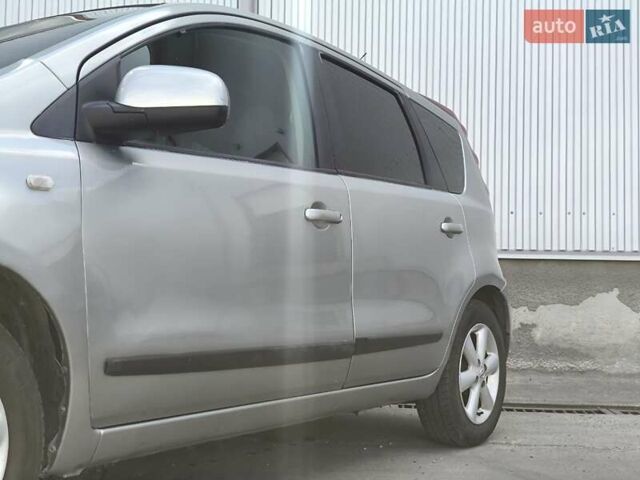Сірий Ніссан Ноут, об'ємом двигуна 1.4 л та пробігом 293 тис. км за 5100 $, фото 6 на Automoto.ua