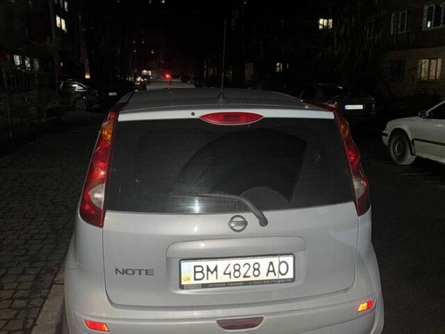 Сірий Ніссан Ноут, об'ємом двигуна 1.6 л та пробігом 198 тис. км за 5900 $, фото 3 на Automoto.ua