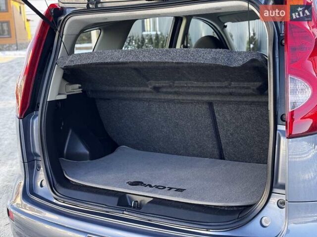 Сірий Ніссан Ноут, об'ємом двигуна 1.6 л та пробігом 206 тис. км за 6450 $, фото 47 на Automoto.ua