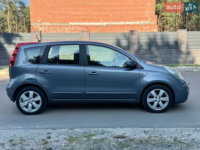 Сірий Ніссан Ноут, об'ємом двигуна 1.6 л та пробігом 270 тис. км за 5200 $, фото 3 на Automoto.ua