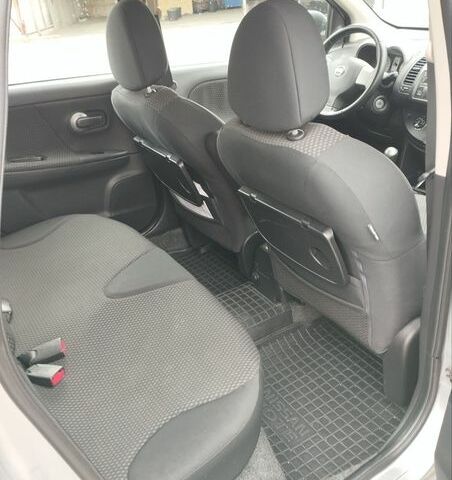 Серый Ниссан Ноут, объемом двигателя 1.4 л и пробегом 231 тыс. км за 5500 $, фото 15 на Automoto.ua