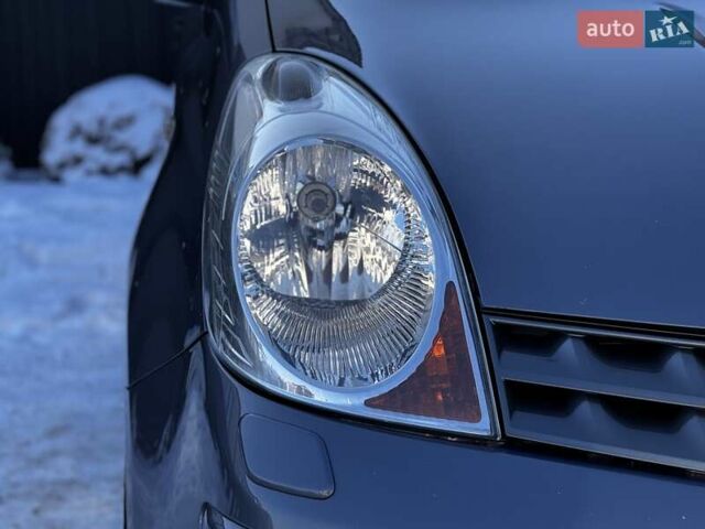 Сірий Ніссан Ноут, об'ємом двигуна 1.6 л та пробігом 206 тис. км за 6399 $, фото 6 на Automoto.ua