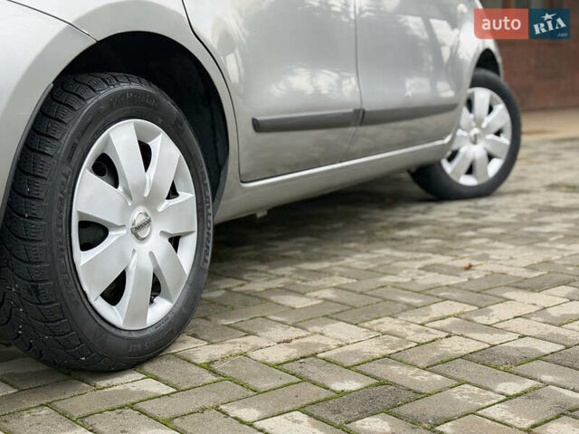 Серый Ниссан Ноут, объемом двигателя 1.4 л и пробегом 142 тыс. км за 5200 $, фото 34 на Automoto.ua