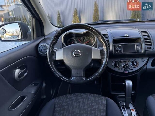 Сірий Ніссан Ноут, об'ємом двигуна 1.6 л та пробігом 206 тис. км за 6450 $, фото 40 на Automoto.ua