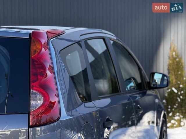Сірий Ніссан Ноут, об'ємом двигуна 1.6 л та пробігом 206 тис. км за 6399 $, фото 19 на Automoto.ua