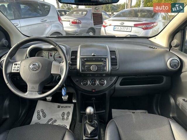 Сірий Ніссан Ноут, об'ємом двигуна 1.6 л та пробігом 166 тис. км за 5500 $, фото 3 на Automoto.ua