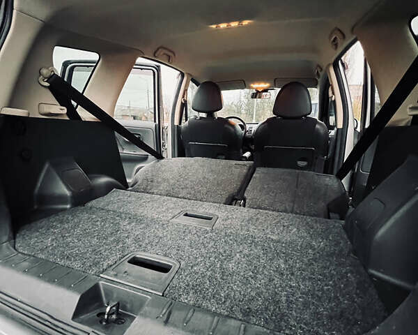 Серый Ниссан Ноут, объемом двигателя 1.6 л и пробегом 122 тыс. км за 6990 $, фото 31 на Automoto.ua