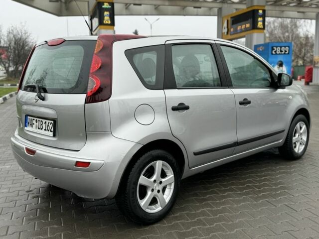 Сірий Ніссан Ноут, об'ємом двигуна 1.4 л та пробігом 182 тис. км за 5700 $, фото 4 на Automoto.ua