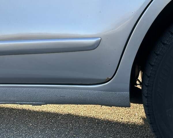 Серый Ниссан Ноут, объемом двигателя 1.6 л и пробегом 120 тыс. км за 6999 $, фото 25 на Automoto.ua