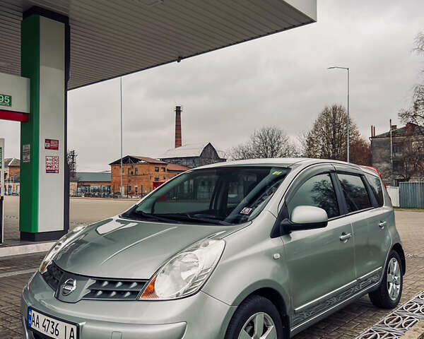 Серый Ниссан Ноут, объемом двигателя 1.6 л и пробегом 122 тыс. км за 6990 $, фото 12 на Automoto.ua