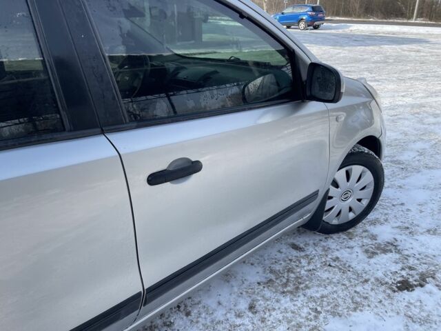 Серый Ниссан Ноут, объемом двигателя 1.4 л и пробегом 184 тыс. км за 5700 $, фото 14 на Automoto.ua