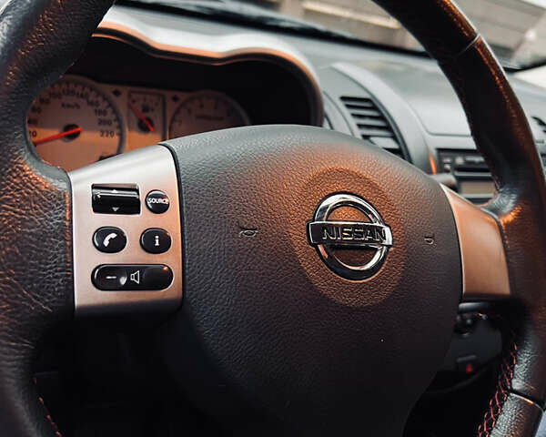 Серый Ниссан Ноут, объемом двигателя 1.6 л и пробегом 122 тыс. км за 6990 $, фото 46 на Automoto.ua