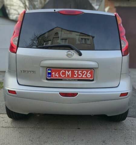 Серый Ниссан Ноут, объемом двигателя 1.4 л и пробегом 171 тыс. км за 6300 $, фото 4 на Automoto.ua