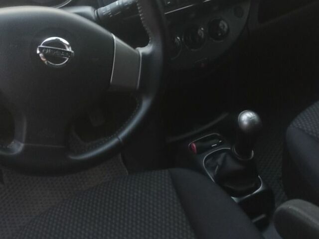 Серый Ниссан Ноут, объемом двигателя 1.5 л и пробегом 198 тыс. км за 5600 $, фото 4 на Automoto.ua