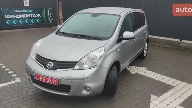 Серый Ниссан Ноут, объемом двигателя 1.6 л и пробегом 218 тыс. км за 6700 $, фото 9 на Automoto.ua