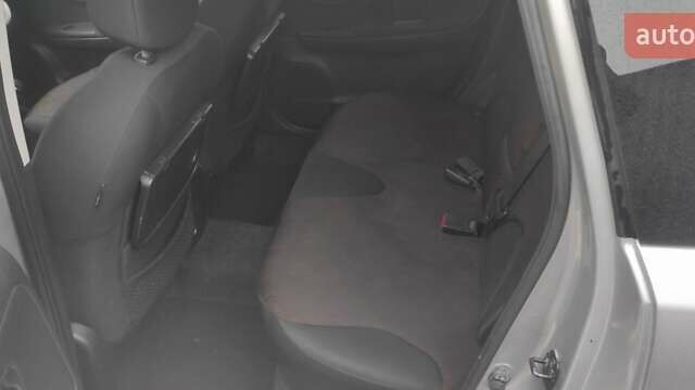 Серый Ниссан Ноут, объемом двигателя 1.6 л и пробегом 218 тыс. км за 6700 $, фото 18 на Automoto.ua