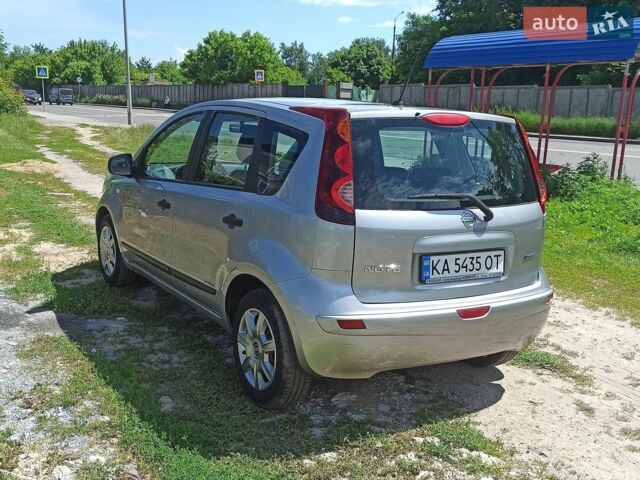 Сірий Ніссан Ноут, об'ємом двигуна 1.39 л та пробігом 148 тис. км за 7100 $, фото 5 на Automoto.ua