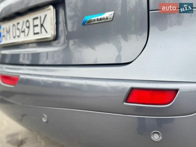 Серый Ниссан Ноут, объемом двигателя 1.46 л и пробегом 223 тыс. км за 5999 $, фото 24 на Automoto.ua