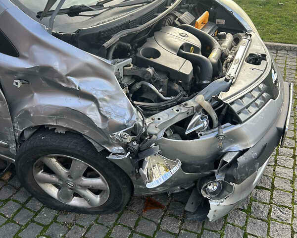 Сірий Ніссан Ноут, об'ємом двигуна 1.46 л та пробігом 270 тис. км за 2100 $, фото 25 на Automoto.ua