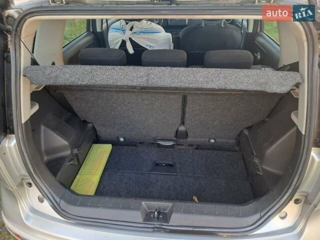Сірий Ніссан Ноут, об'ємом двигуна 1.39 л та пробігом 146 тис. км за 6000 $, фото 7 на Automoto.ua