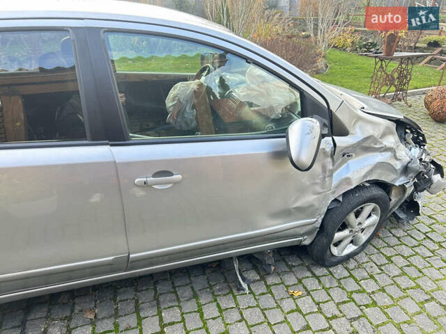 Сірий Ніссан Ноут, об'ємом двигуна 1.46 л та пробігом 270 тис. км за 2100 $, фото 16 на Automoto.ua