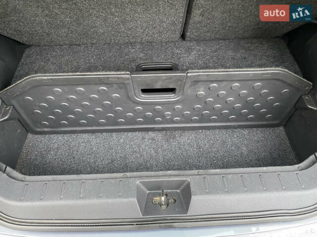 Сірий Ніссан Ноут, об'ємом двигуна 1.5 л та пробігом 191 тис. км за 6300 $, фото 21 на Automoto.ua