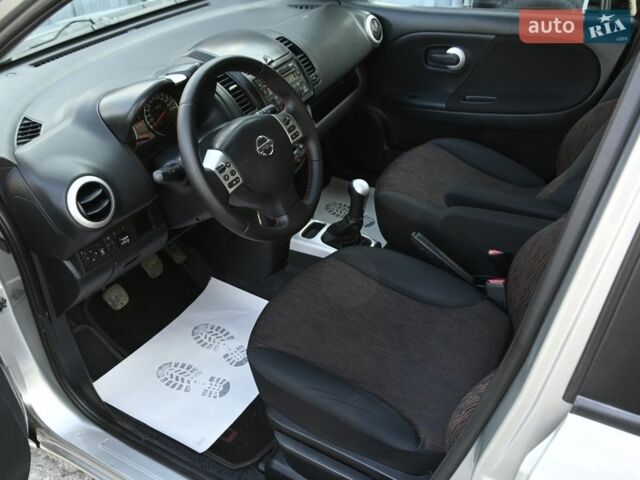 Сірий Ніссан Ноут, об'ємом двигуна 1.4 л та пробігом 194 тис. км за 5499 $, фото 17 на Automoto.ua