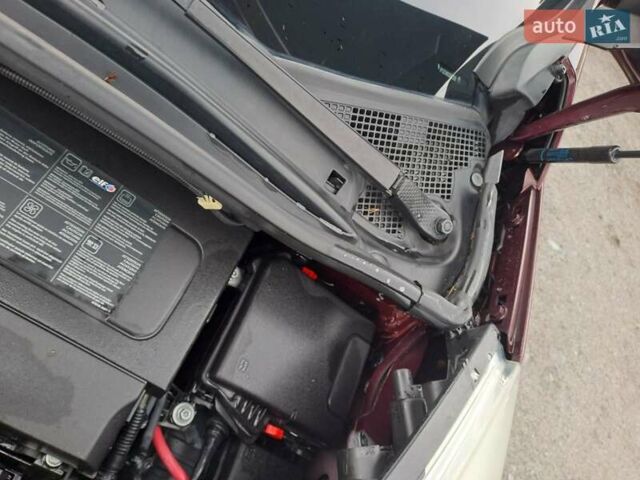 Сірий Ніссан Ноут, об'ємом двигуна 1.39 л та пробігом 146 тис. км за 6000 $, фото 14 на Automoto.ua