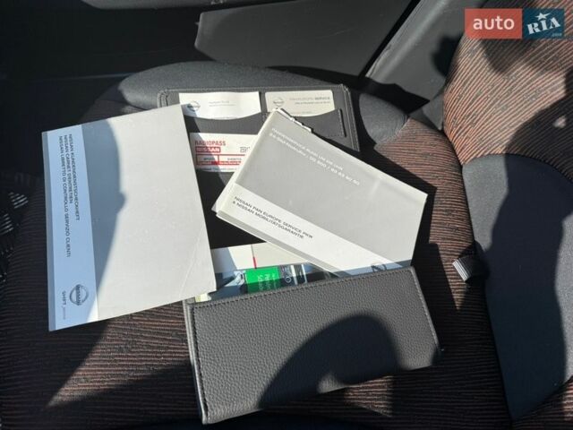 Сірий Ніссан Ноут, об'ємом двигуна 1.39 л та пробігом 220 тис. км за 5200 $, фото 25 на Automoto.ua