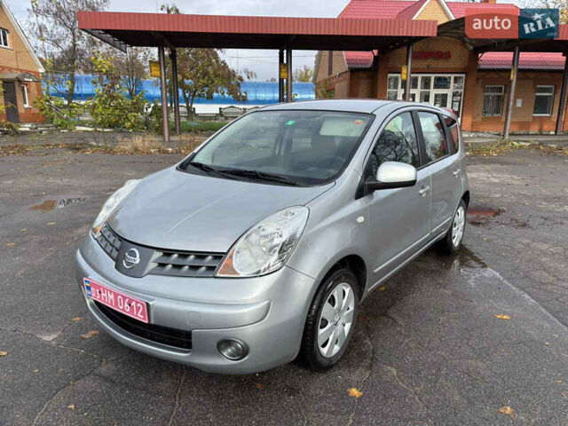 Ніссан Ноут 2009 у Хороле на Automoto.ua Сірий Ніссан Ноут, об'ємом двигуна 0 л та пробігом 214 тис. км за 5650 $, фото 1 на Automoto.ua