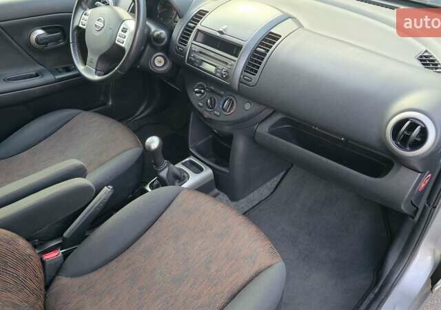 Серый Ниссан Ноут, объемом двигателя 1.4 л и пробегом 171 тыс. км за 6300 $, фото 9 на Automoto.ua