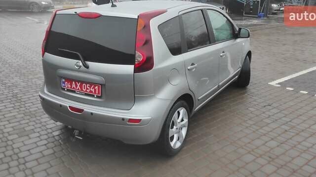 Серый Ниссан Ноут, объемом двигателя 1.6 л и пробегом 218 тыс. км за 6700 $, фото 12 на Automoto.ua