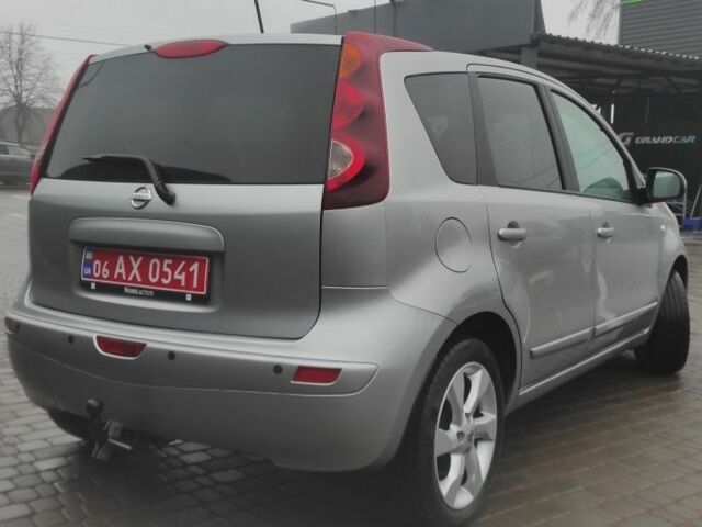 Серый Ниссан Ноут, объемом двигателя 1.6 л и пробегом 219 тыс. км за 6700 $, фото 22 на Automoto.ua